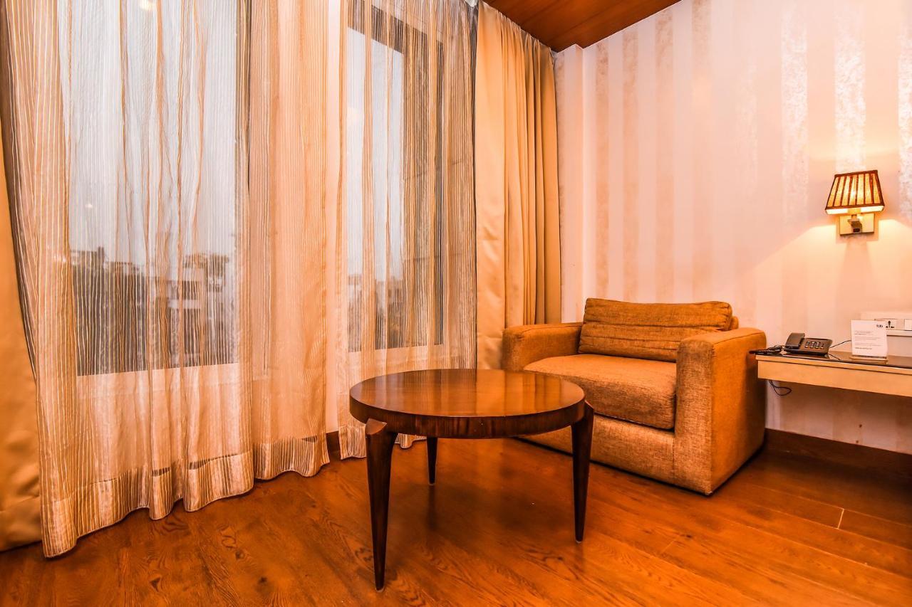 Fabhotel Prime The New Heaven Nuova Delhi Esterno foto