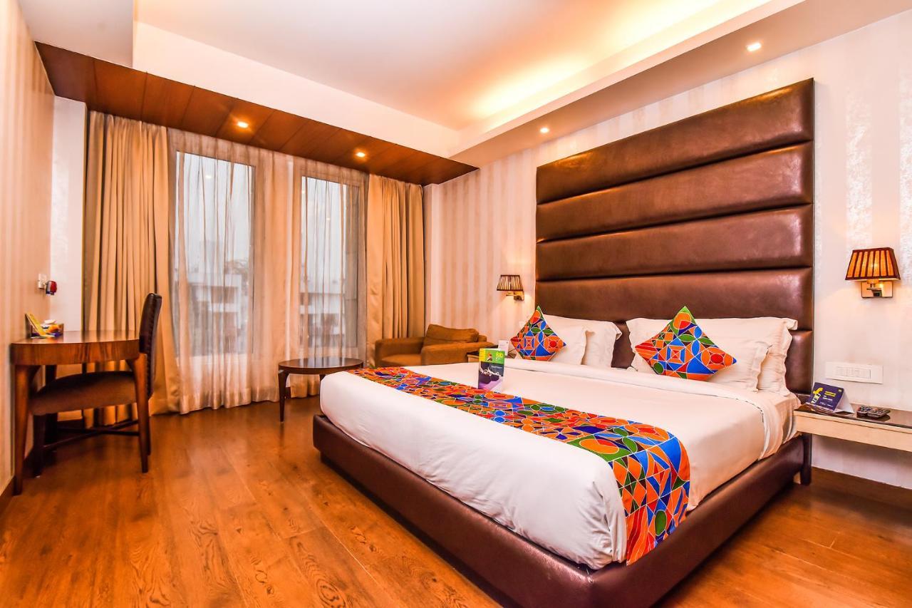 Fabhotel Prime The New Heaven Nuova Delhi Esterno foto